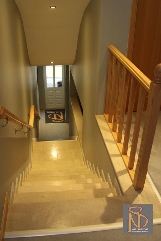 Rocha Prestige - Guest House And Suites ปอร์ติเมา ภายนอก รูปภาพ